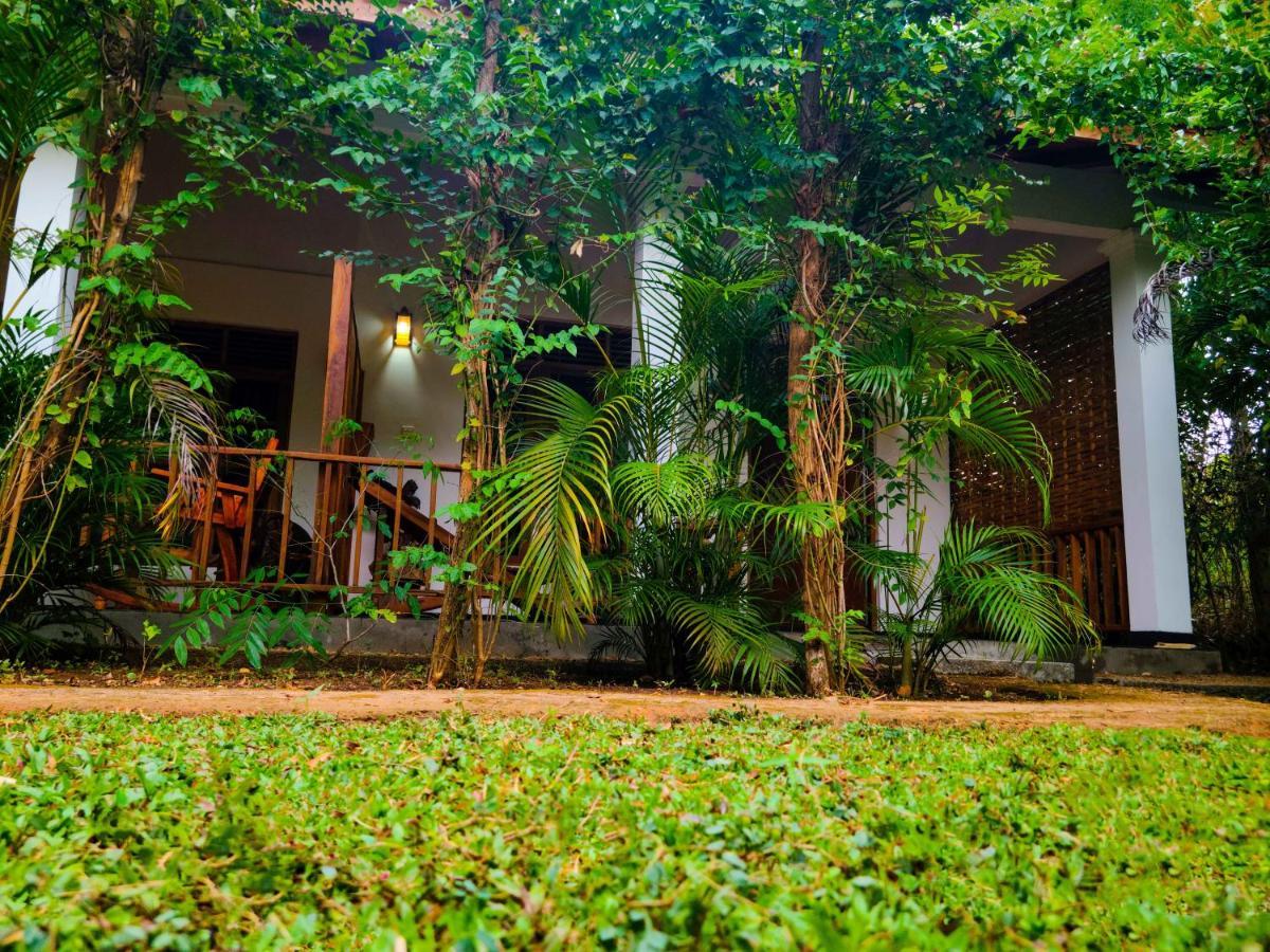 Woodholic Homestay Sigiriya Exterior foto
