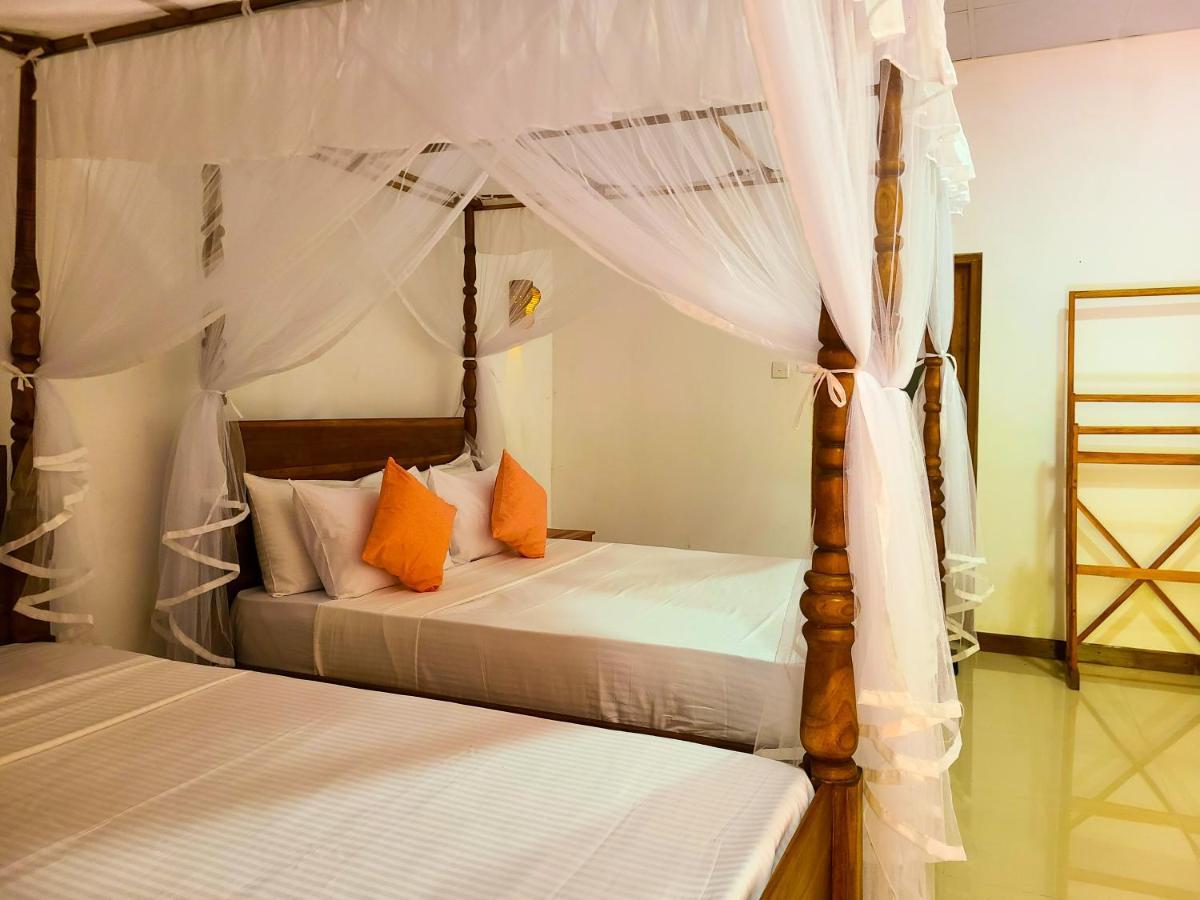 Woodholic Homestay Sigiriya Exterior foto