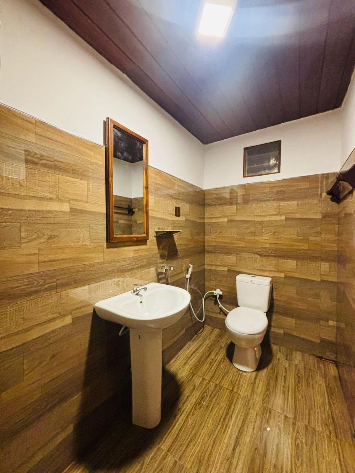 Woodholic Homestay Sigiriya Exterior foto